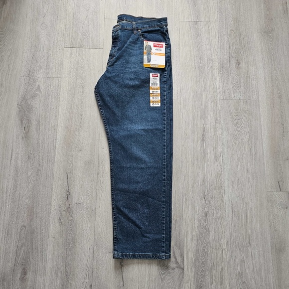 Wrangler Men’s Five Star Premium Blue Jeans Sz 38 - Picture 5 of 7